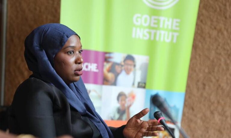 (Photo) : pour l'organisation d'une conférence internationale, le Goethe-Institut Sénégal recherche une agence de location de mobiliers.