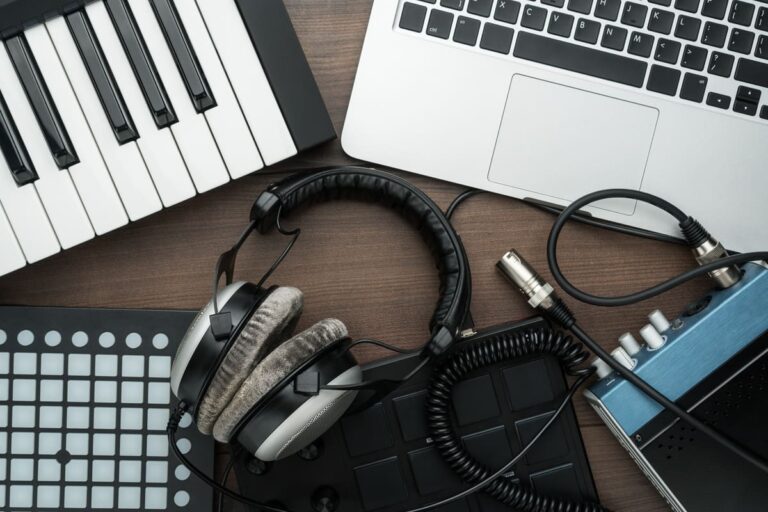 (Photo) : Njégem'Art Group organise un studio classroom à Kaolack, dans le cadre du Galsen Tour.