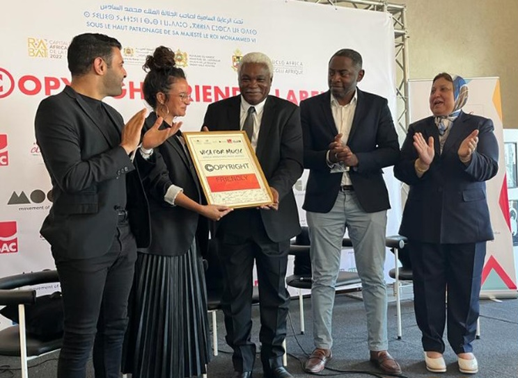 Visa For Music a reçu le premier prix honorifique Copyright Friendly Label en tant qu’opérateur culturel qui respecte et soutient la réglementation des droits d’auteur.