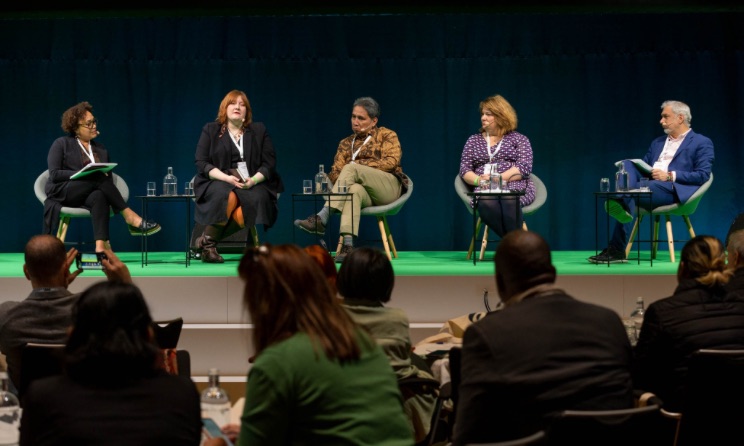 The submission deadline for expression of interests is 31 July. In the photo: Participants at a previous World Summit on Arts and Culture. Photo: Facebook