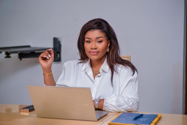 (Photo) : Chanteuse Barbara Kanam