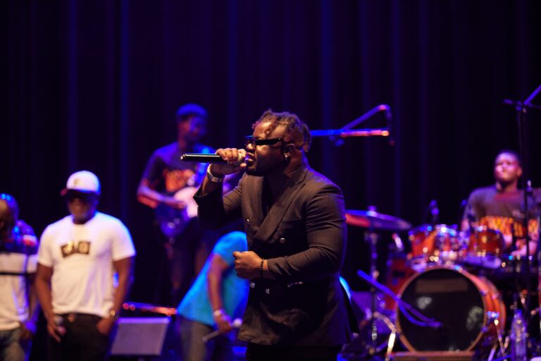 (Photo) : concert à l'Institut Français de Côte d'Ivoire.
