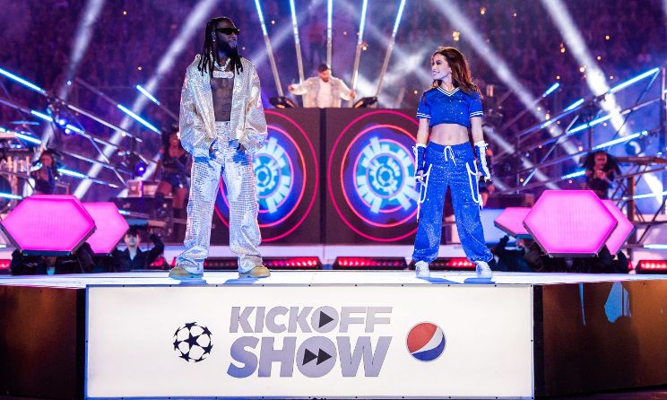Global superstars Burna Boy and Anitta performing at the 2023 UEFA Champions League final in Istanbul, Turkey, on 10 June.