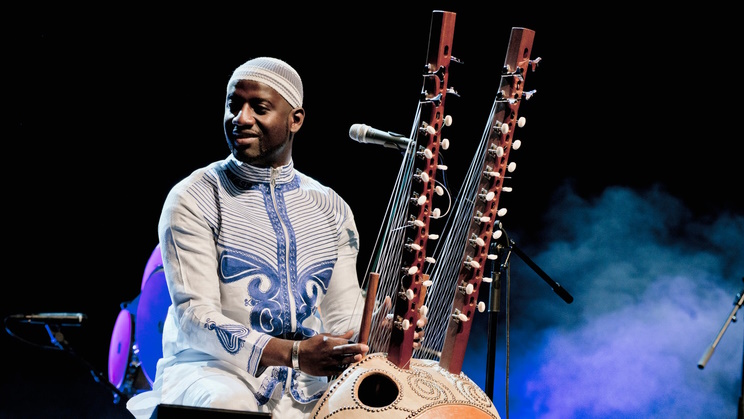 (Photo) : Seckou Keita a publié un nouveau single ce vendredi 18 aout 2023, « Alam Gi », un appel à la préservation de notre écosystème