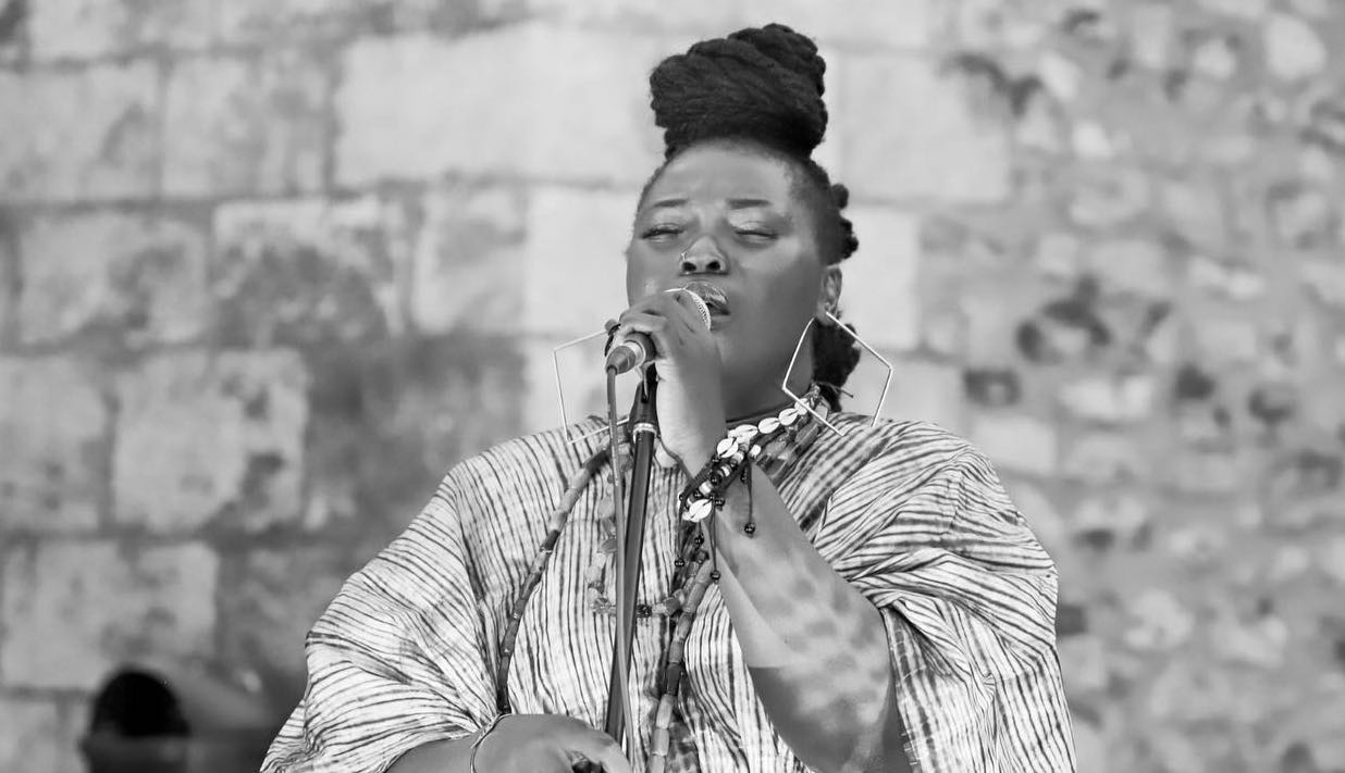 (Photo) : la chanteuse ivoirienne Tyrane Mondeny.