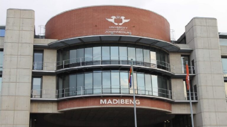 (Photo) : l'Université de Johannesburg reçoit les candidatures pour son programme Artists in Residence (AIR).