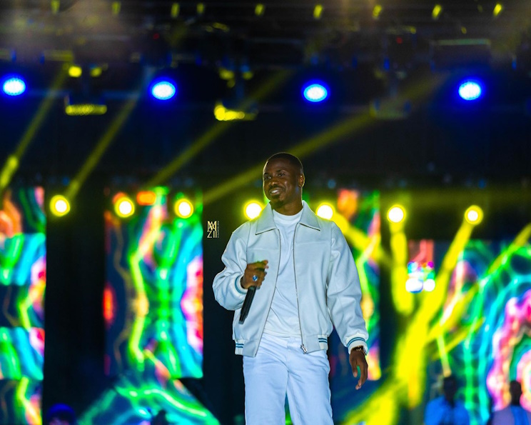 DIP Doundou Guiss, le rappeur numéro un du Sénégal, annonce son album Lépp Fii Lañu Fekk