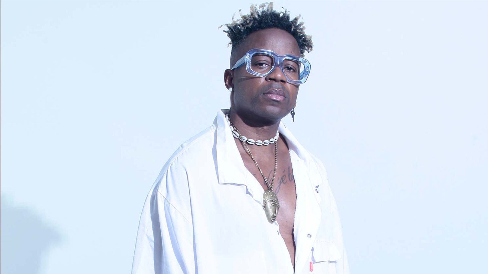 (Photo) : l'artiste camerounais Blick Bassy.