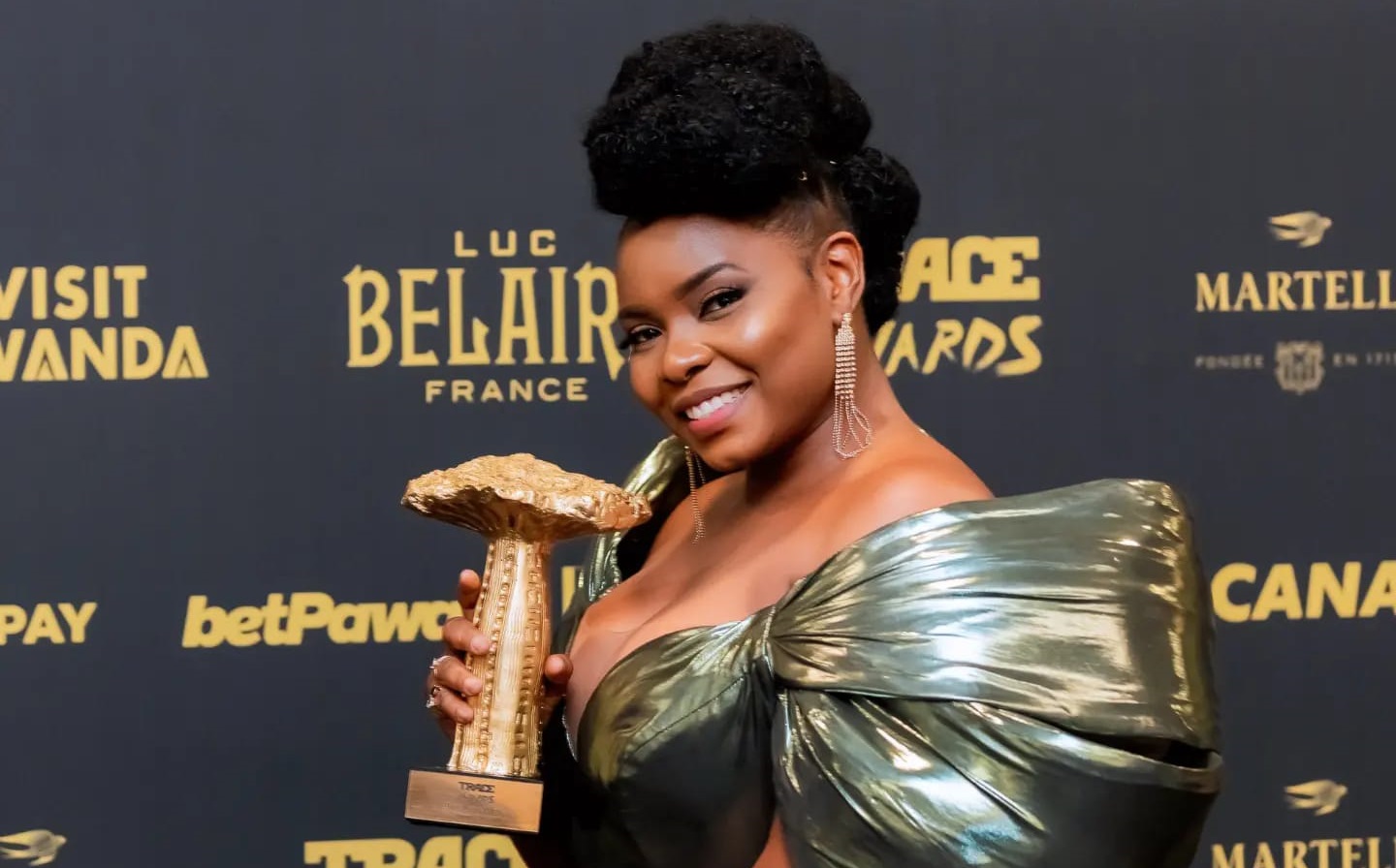 (Photo) : Yemi Alade