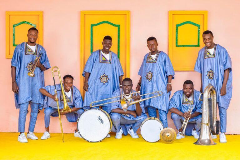 (Photo) : le groupe Harmony's Brass Band a fait partie des têtes d'affiche des shows de l'Institut Français du Bénin en 2023.