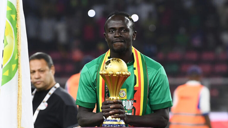 Sadio Mané, vainqueur de la CAN 2021 avec l'équipe du Sénégal