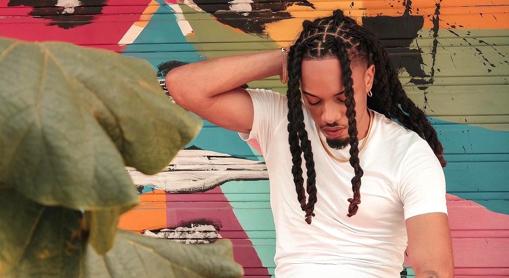(Photo) : le chanteur guadeloupéen T-Stone.