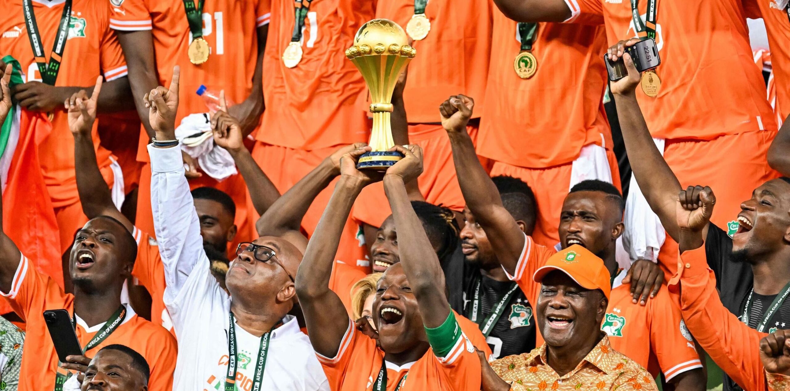 Photo : l'équipe ivoirienne de football remporte la CAN 2023.