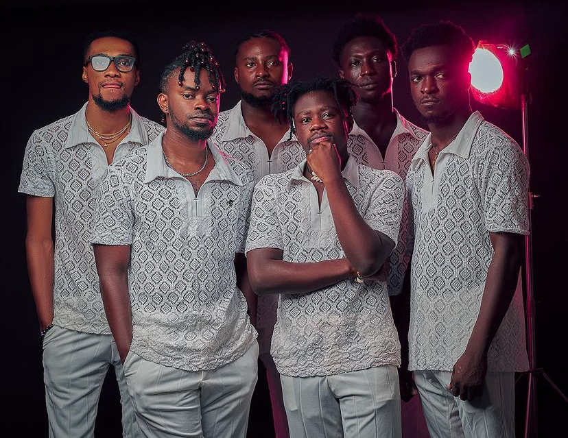 Nkyinkyim Band