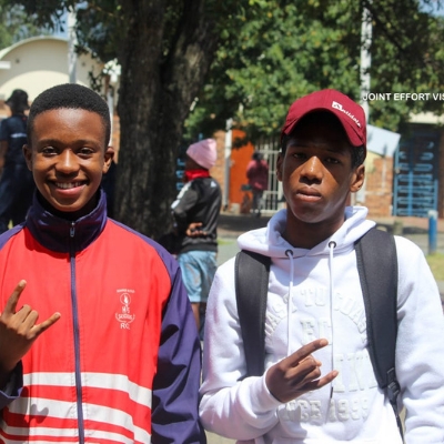 Kid x The MEGA.16