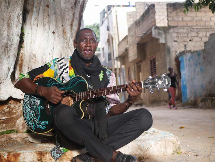 Lors de la toute première édition du Stereo Africa Festival, Abdou Of a triomphé en remportant le premier prix des Unplugged Sessions (Photo) : Facebook Officielle SAF