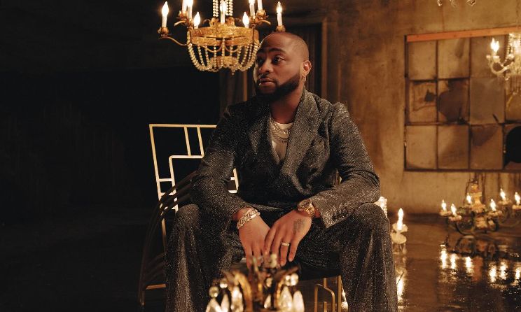 Davido.