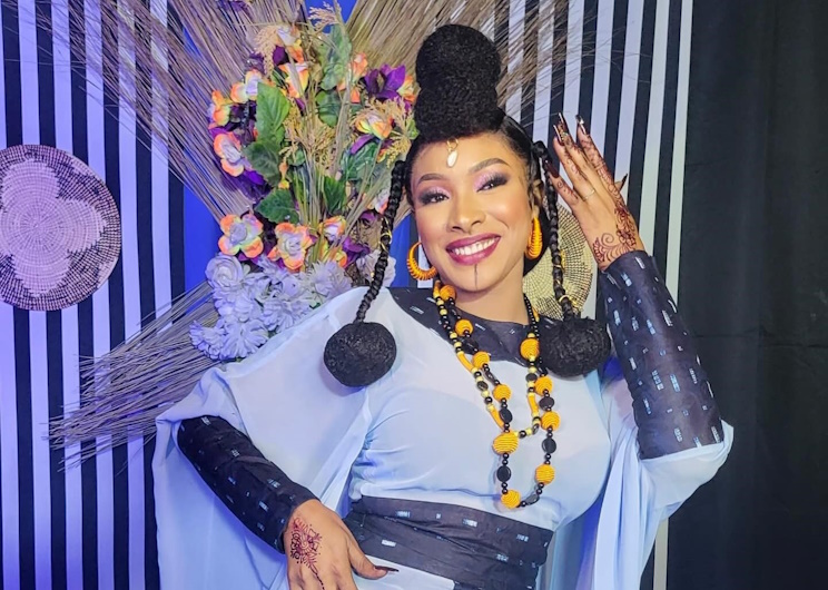 Chadia signe son retour en force : « Nima Djéké », un hommage à la femme africaine peulh