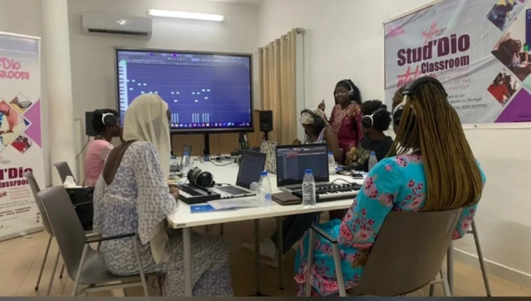 Appel à dons pour l'équipement des femmes formées en Musique Assistée par Ordinateur