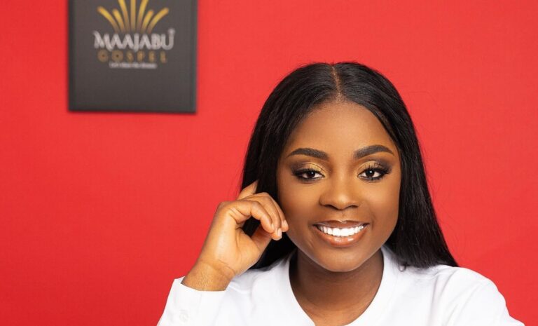 (Photo) : Rosny Kayiba