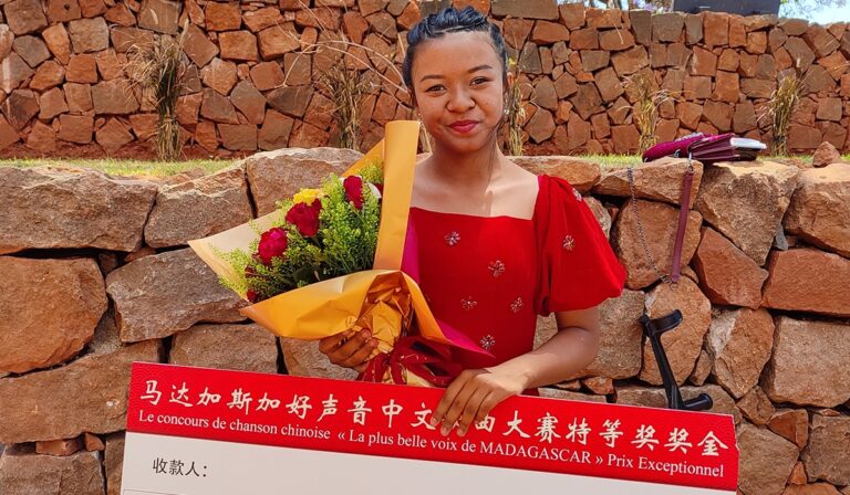 (Photo) : Sitrakiniaina Aubine, gagnante du concours