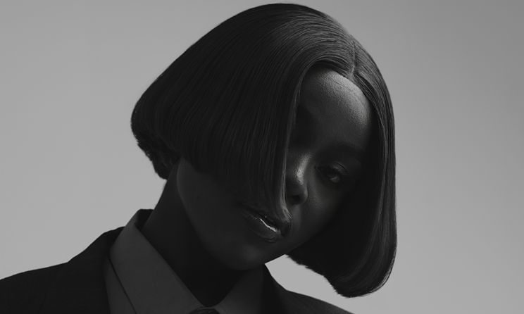 Gyakie.
