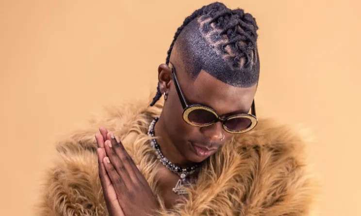 Aubrey Qwana.