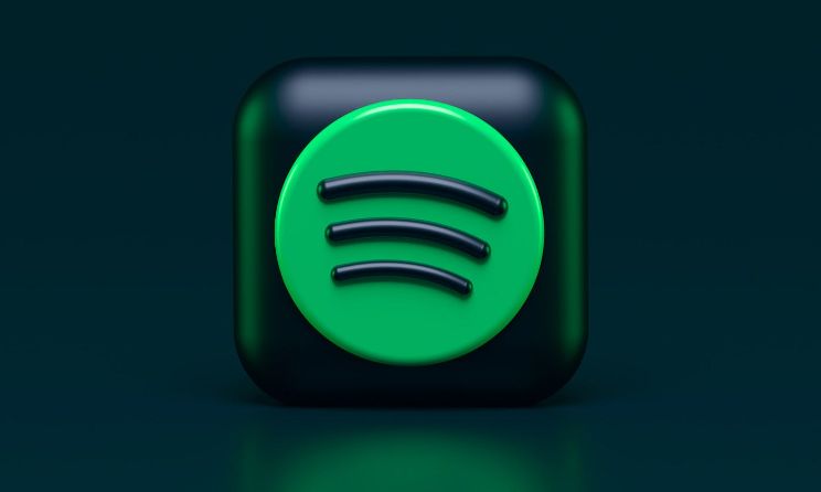 Spotify confirmed on 16 September that it is “rolling out updates globally” to allow ad-supported users to search for and stream individual tracks.