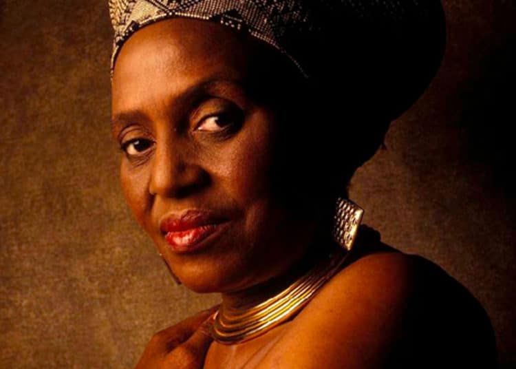Miriam Makeba (Mama Africa)