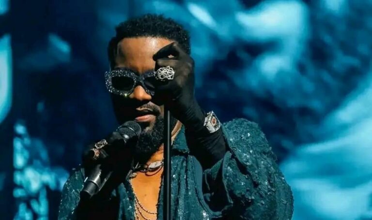Le chanteur congolais Fally Ipupa