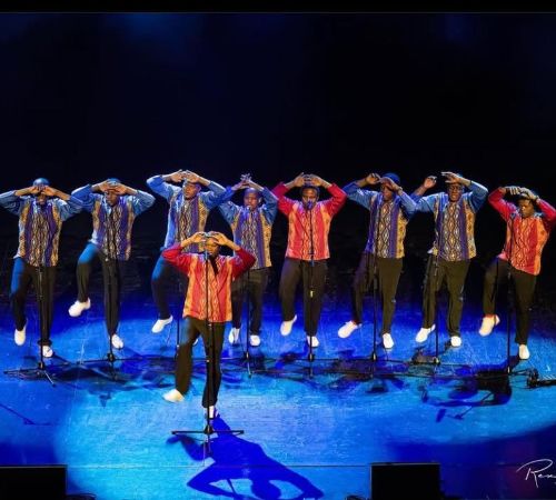 LadySmith Black Mambazo
