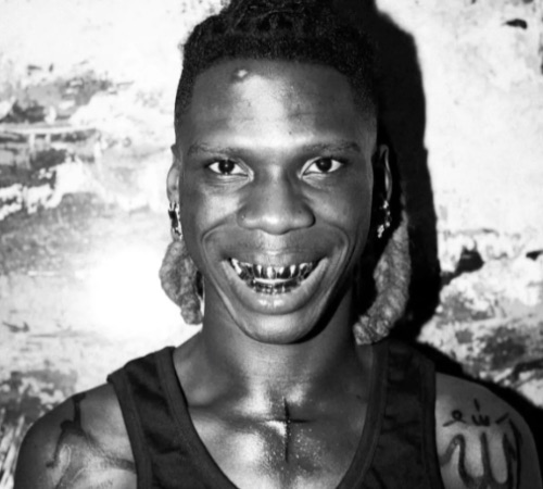 Seyi Vibez
