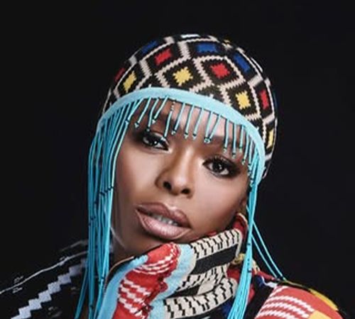 Unathi Nkayi