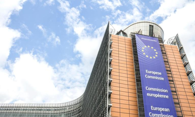 La Commission européenne a donné son feu vert à l’acquisition de Downtown Music Holdings par Universal Music Group (UMG).