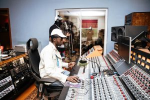 Appel ouvert : un programme de formation en musique à l’image pour les compositeurs d’Afrique centrale